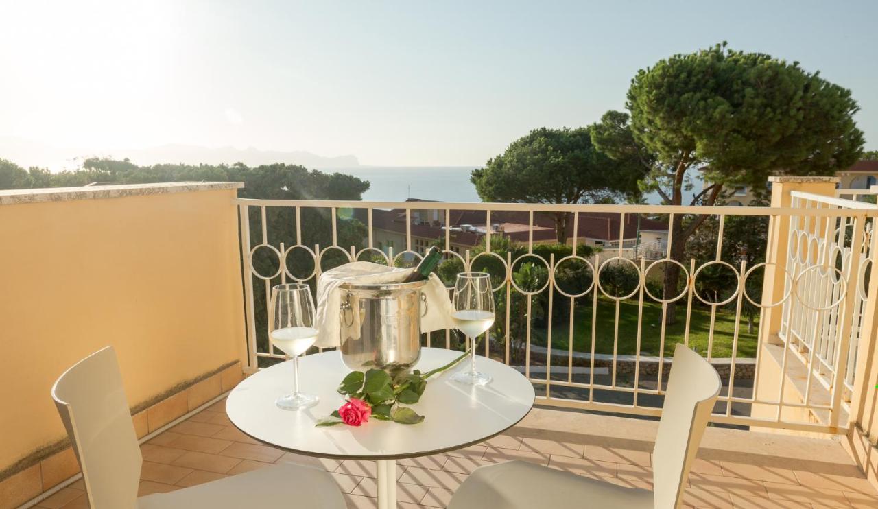 Perla Del Golfo Resort Terrasini Εξωτερικό φωτογραφία